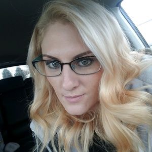 Meet your Posher, Jaci